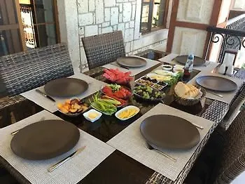 فندق Pasha Port & Restaurant ألاتشاتي